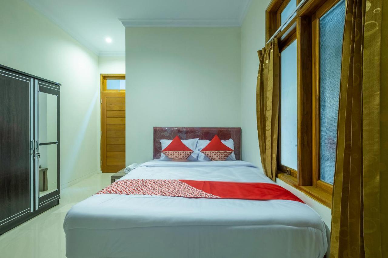 Hotel Oyo 2259 Zleepy Ks Tubun à Cirebon Extérieur photo