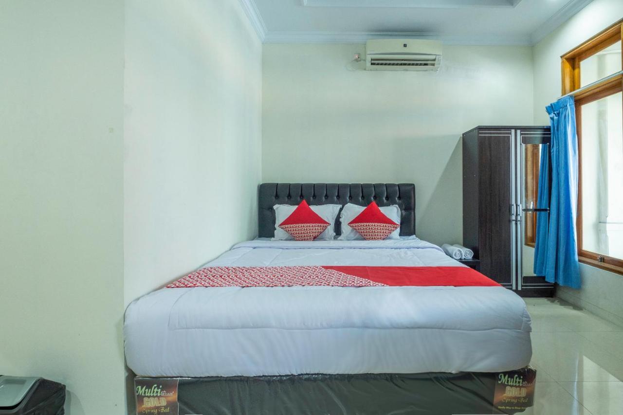 Hotel Oyo 2259 Zleepy Ks Tubun à Cirebon Extérieur photo